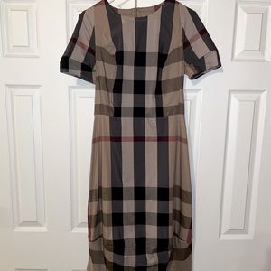 Burberry London Women’s Dress Size Medium